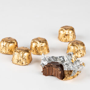 Alternative view of Chic Biscotti with HAZELNUT TRUFFLE Giftbox